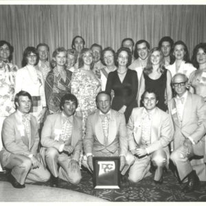 Photographie de groupe des équipes Dale Carnegie dans les années 1970